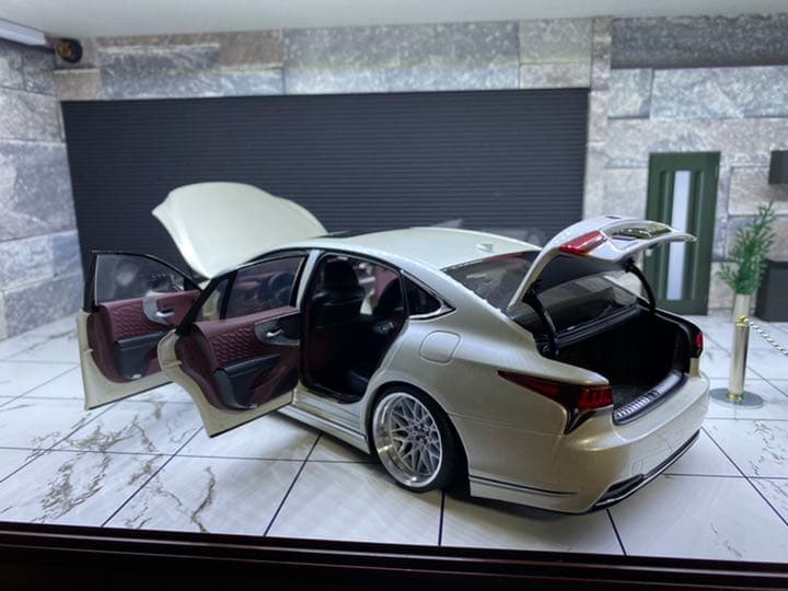 1/18AUTOart LEXUSオートアート LS500h カスタム仕様
