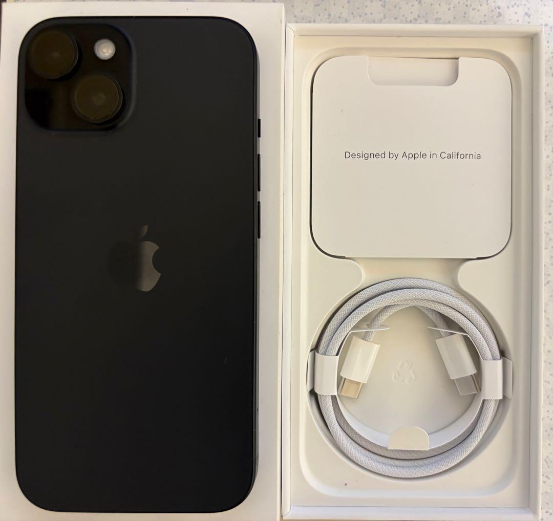 iPhone15 256GB ブラック SIMフリー 美品 完品バッテリー92%