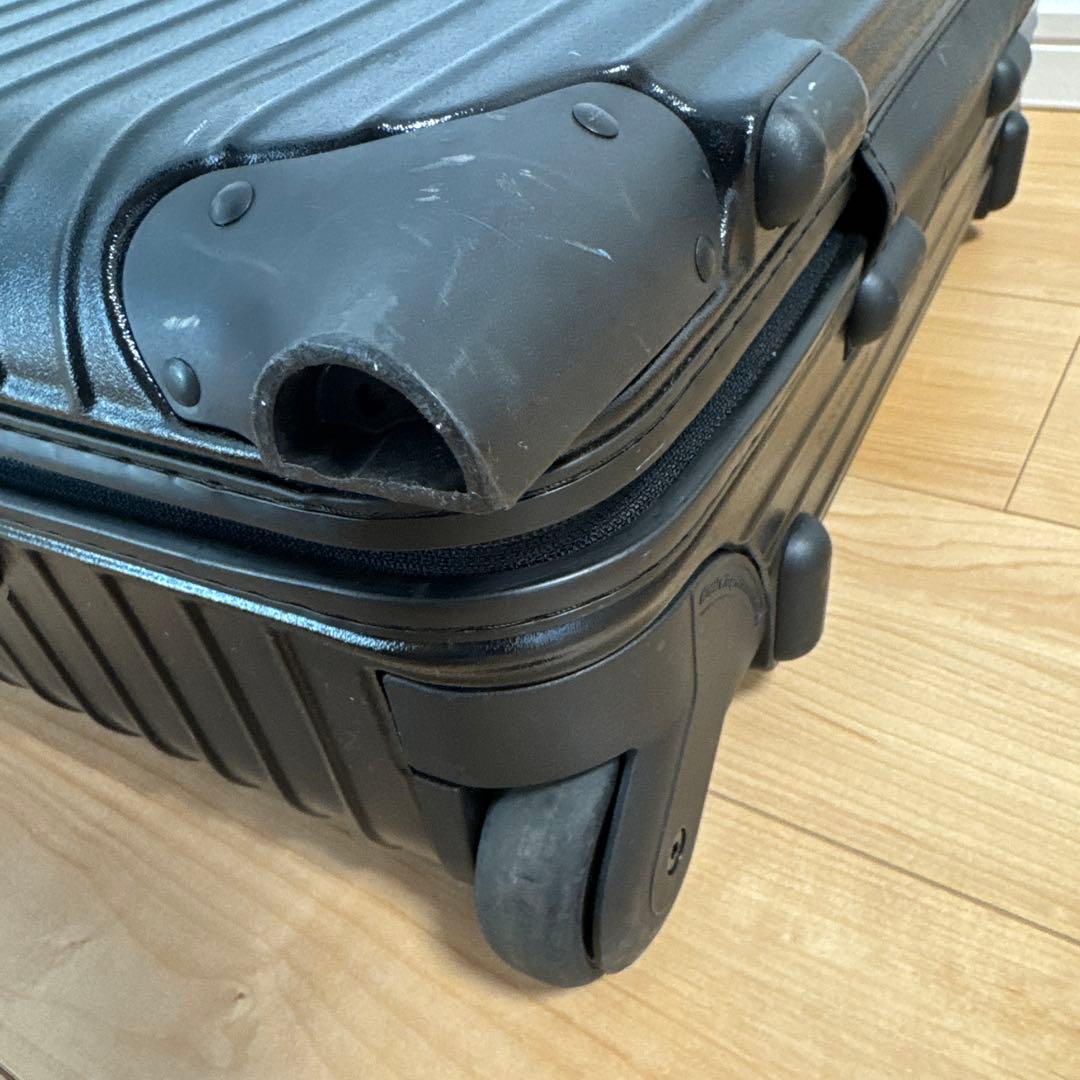 RIMOWA リモワ サルサ 35L マットブラック 機内持ち込み