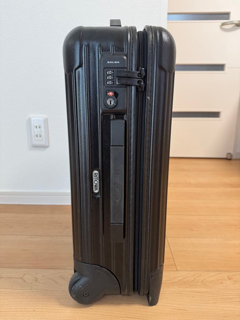 RIMOWA リモワ サルサ 35L マットブラック 機内持ち込み