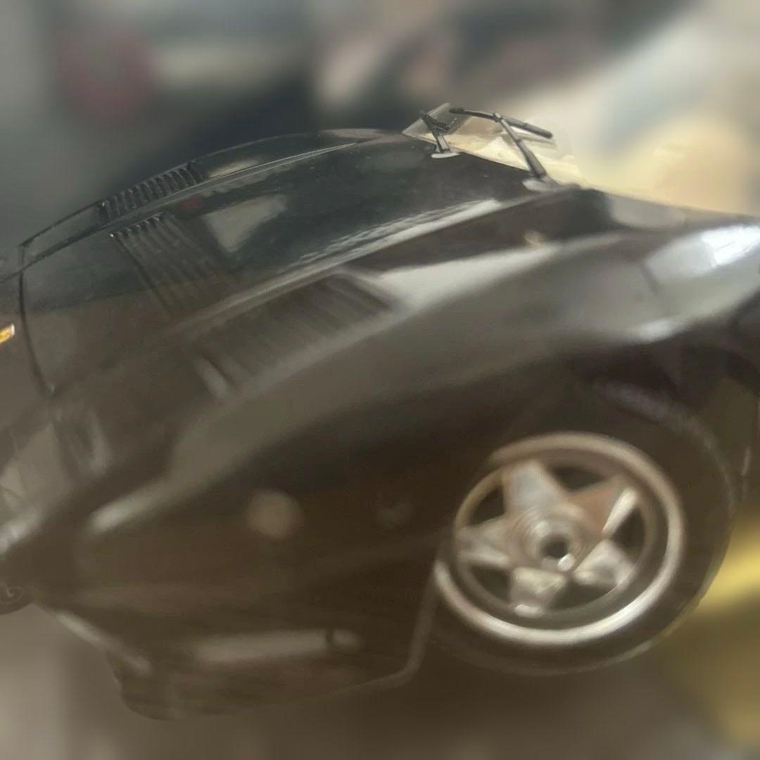 ミニカー burago Ferrari GTO (1984) 1/18