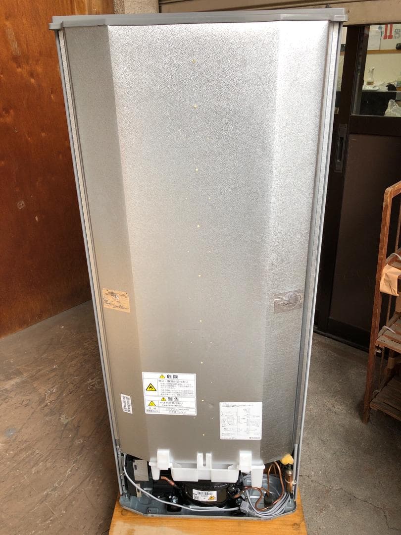 送料無料 アクア 冷蔵庫 2018年製 AQR-13G シルバー 一人暮らし