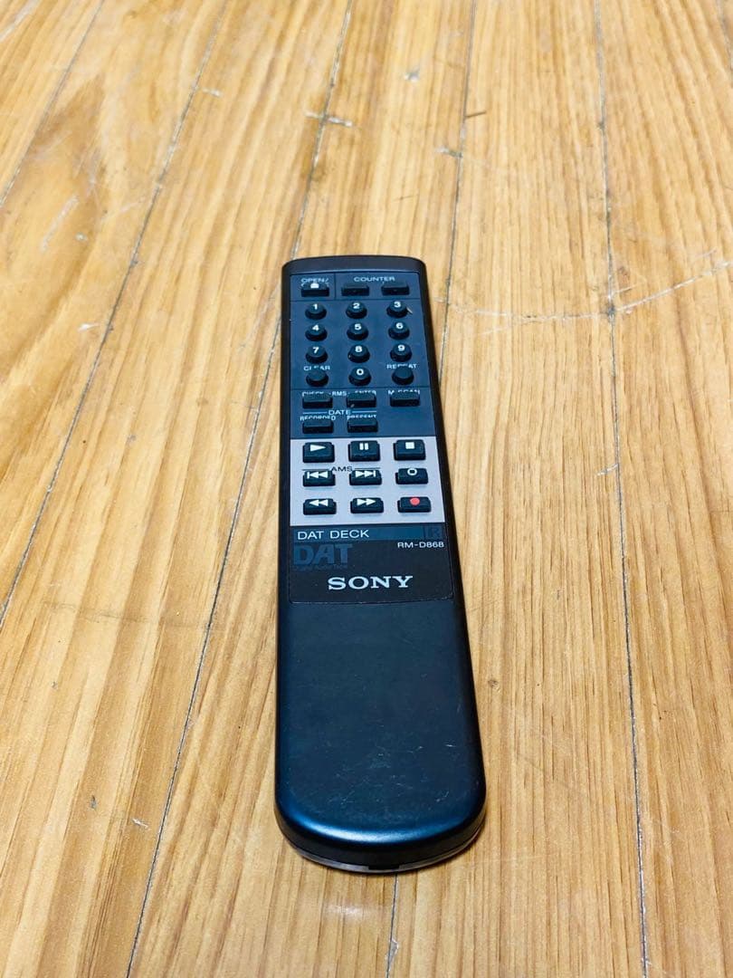 SONY DATデッキ用リモコン RM-D868 中古
