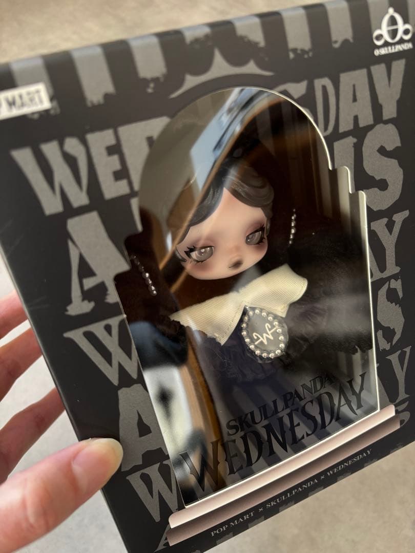 POPMART スカルパンダ US限定 WEDNESDAY