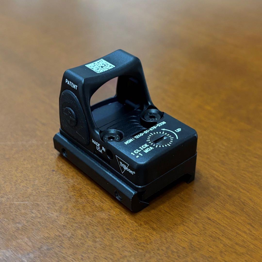 大光量版●HOLYWARRIOR RMR HRS●トリジコンマイクロドットBK