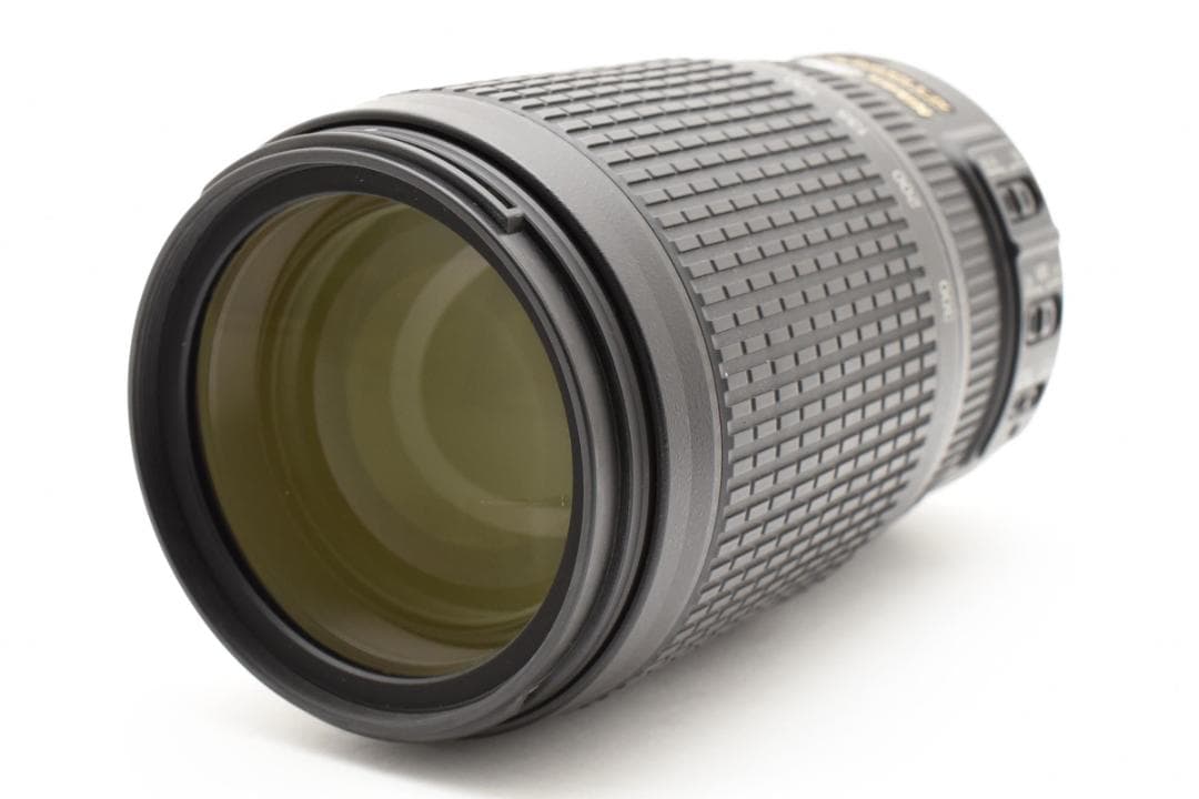 超美品　NIKON AF-S 70-300mm F4.5-5.6 VR M545
