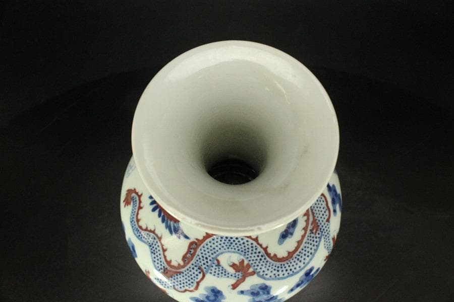 中国美術 龍模様 古い 花瓶(ZE510)