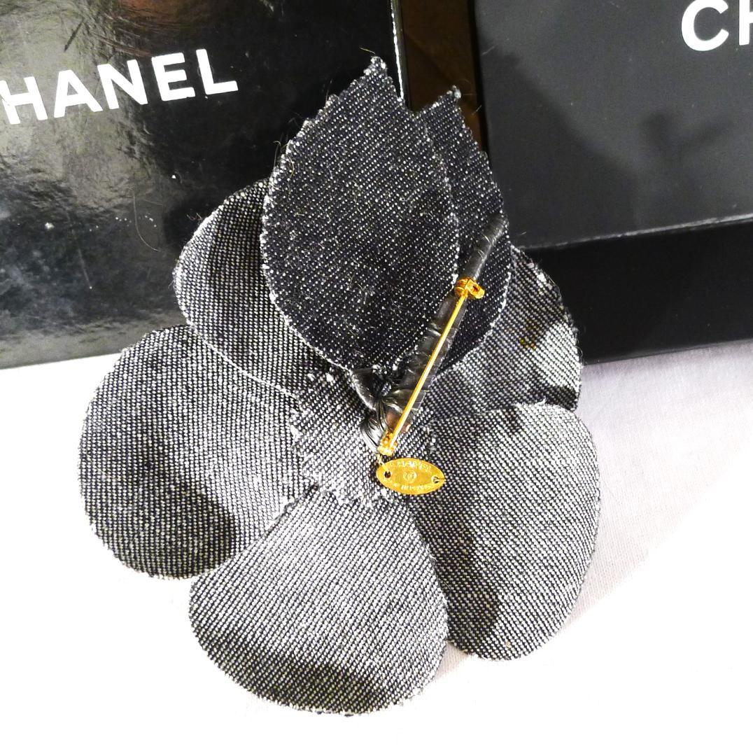◇【シャネル】フランス製ブラックカラー カメリアコサージュ◇