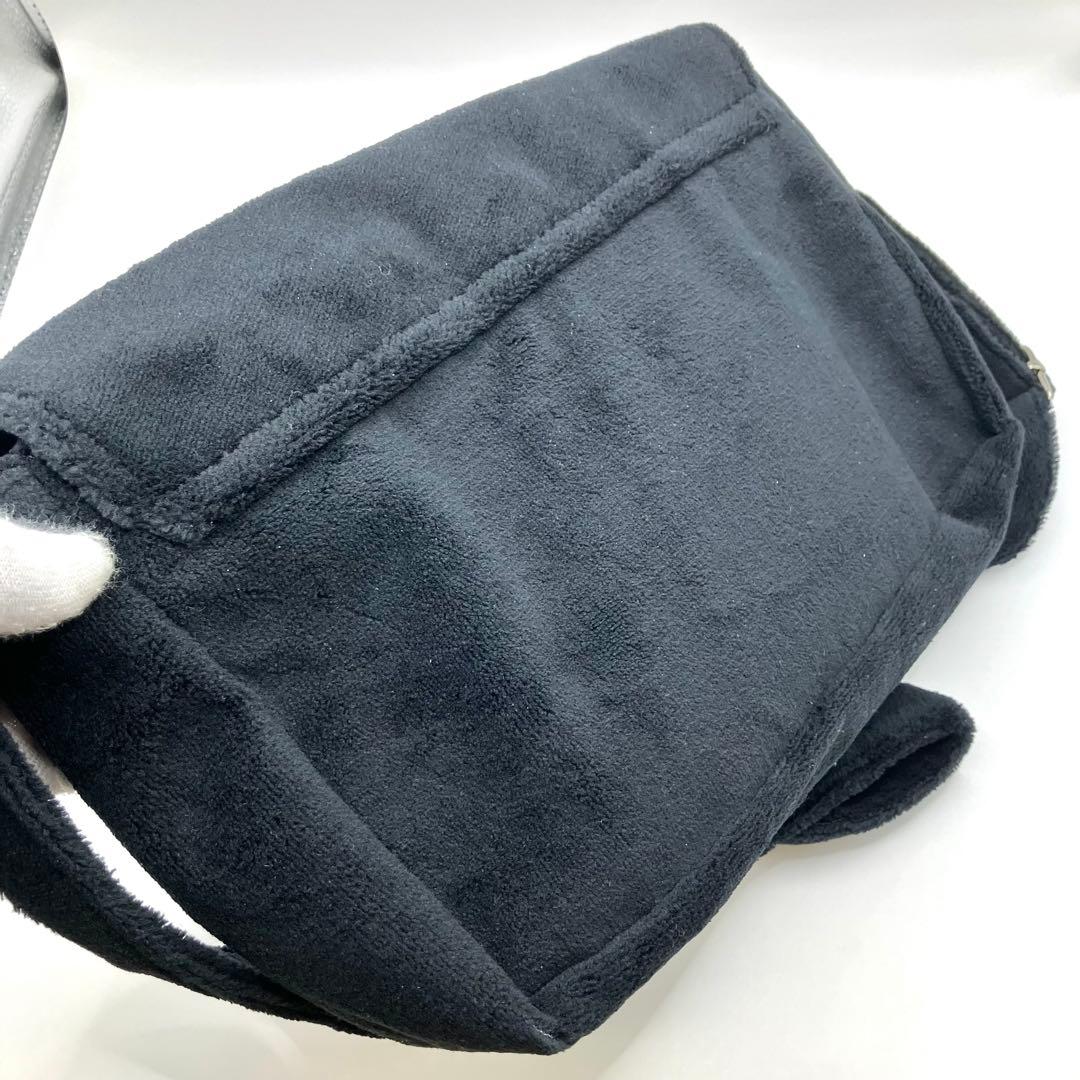 【美品】CHANEL シャネル　ノベルティ ショルダーバッグ　ハンドバッグ　黒
