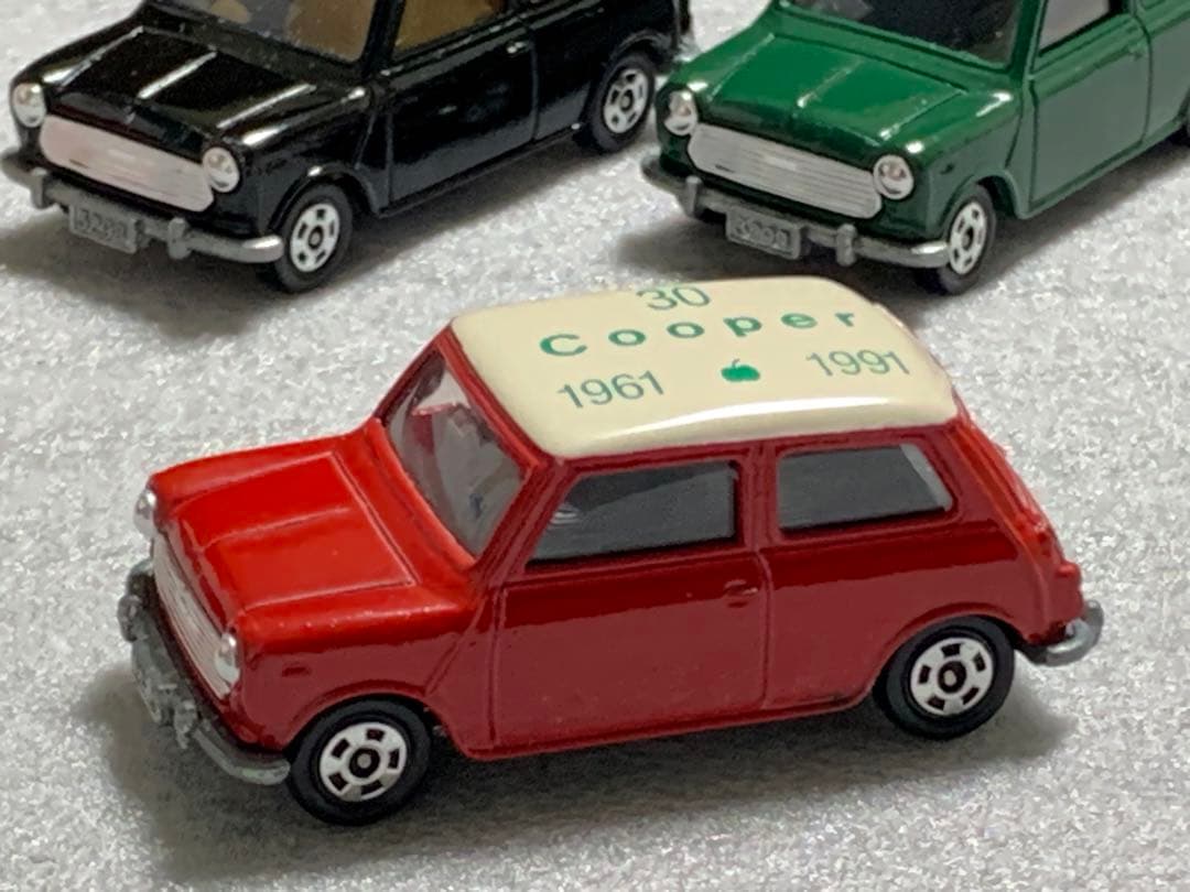 トミカ ミニクーパー アップルマン特注②