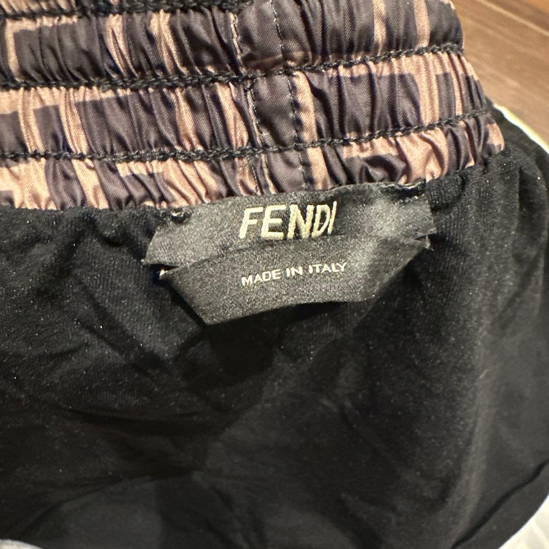 Fendi ロゴプリント 水着