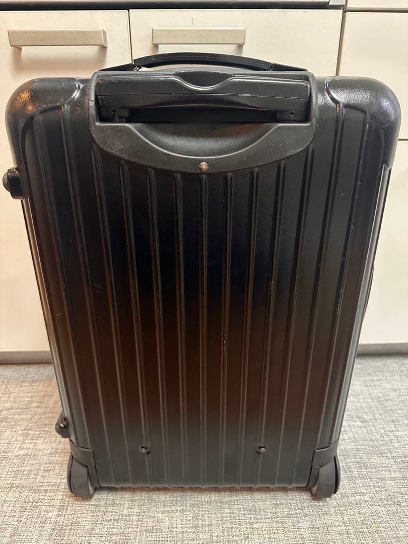 リモワ　サルサ　ブラック　スーツケース　機内持込可　35L