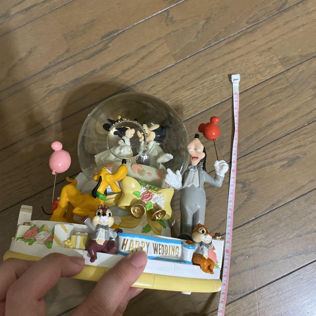 ミッキーフレンズ　スノードーム　オルゴール　ウェディング