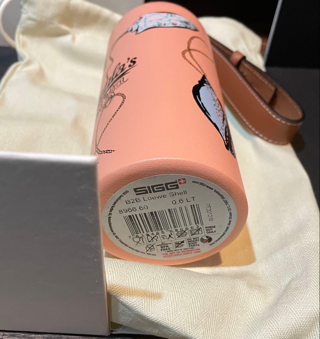 R*i様 LOEWE Paula's Ibiza ロエベ 水筒 SIGG ウォー