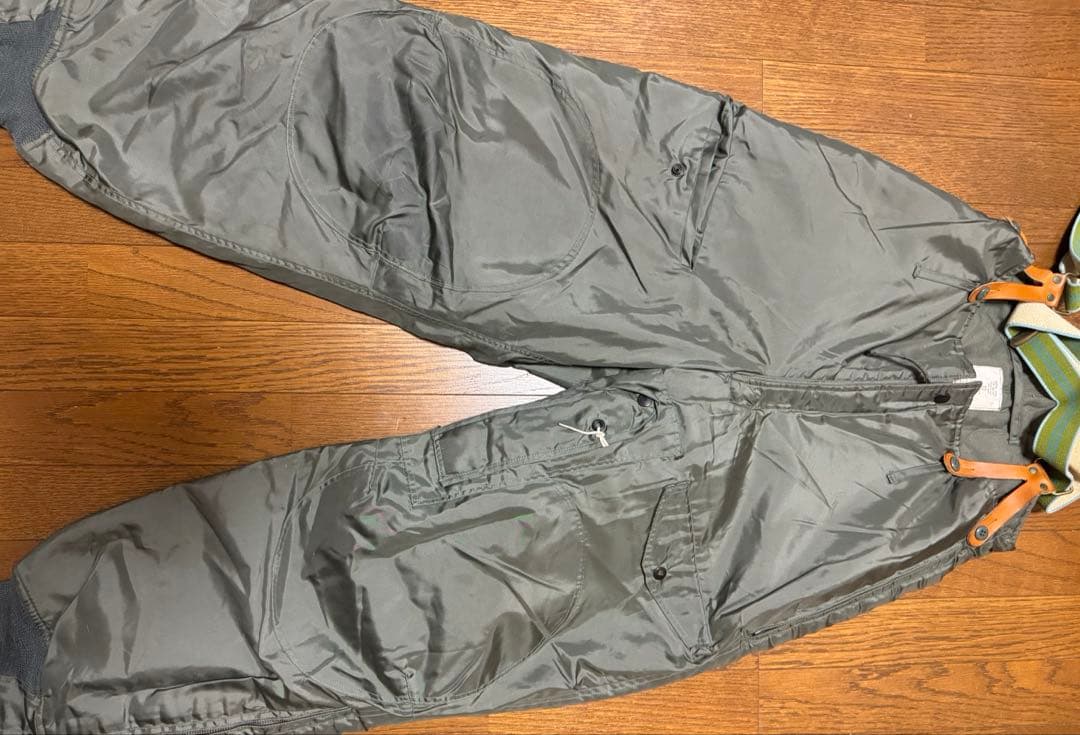 米軍　実物ECW CWU-18P フライヤーズパンツ　サスペンダー付き