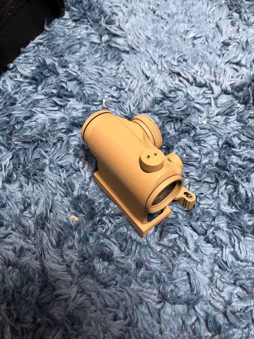 東京マルイガスブロMP7タンカラー