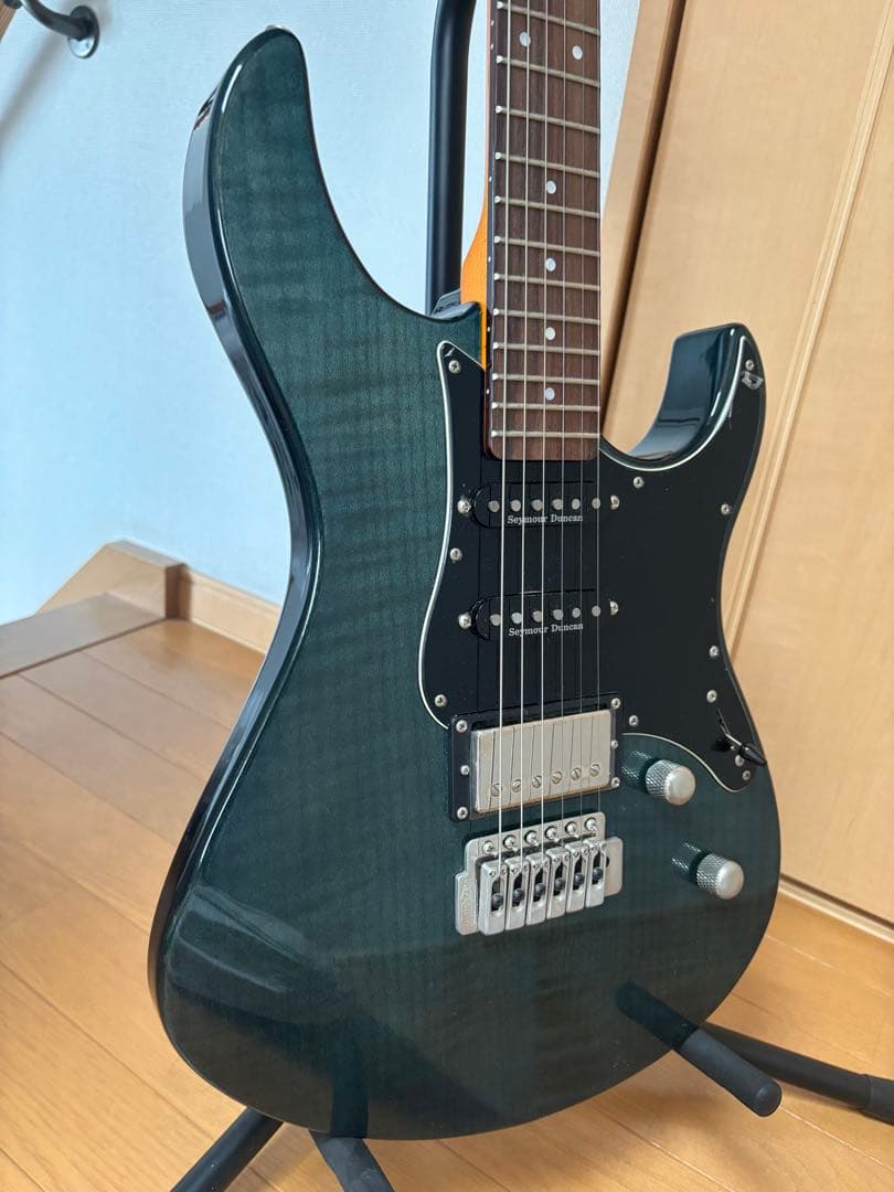 エレキギター YAMAHA PAC612 VII FM