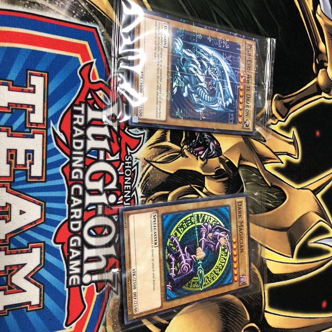 遊戯王　wcs2015  未開封　青眼の白龍　ブラックマジシャン