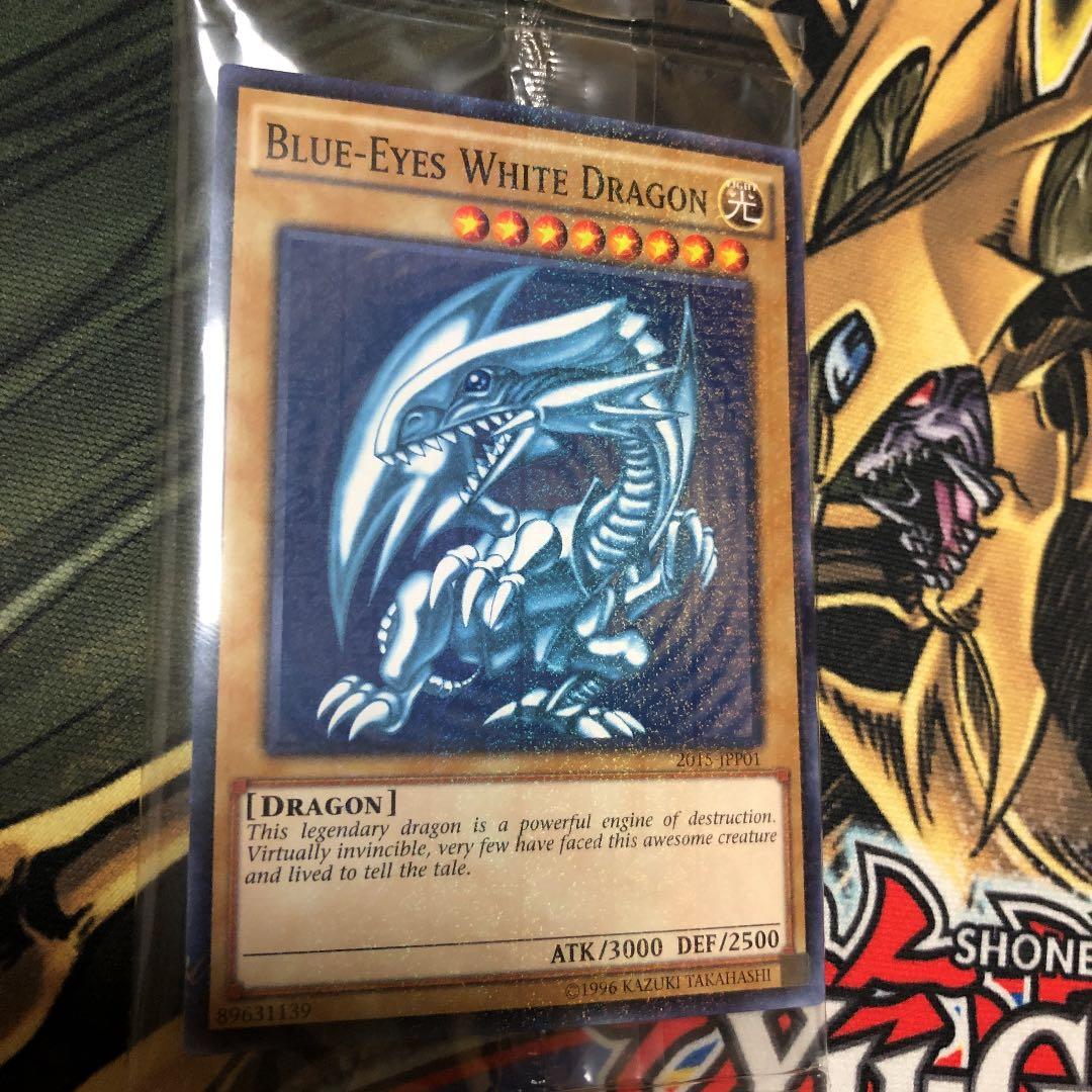 遊戯王　wcs2015  未開封　青眼の白龍　ブラックマジシャン