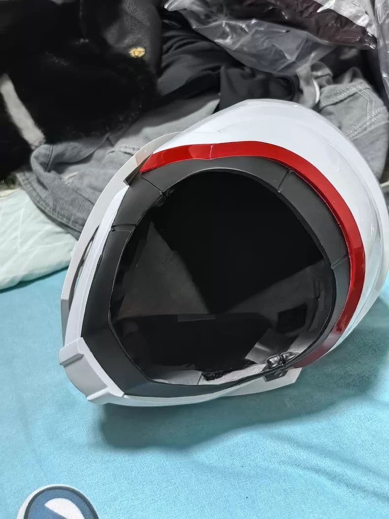 仮面ライダーギーツ ヘルメット 1：1 大人用 着用可能、特撮・コスプレ