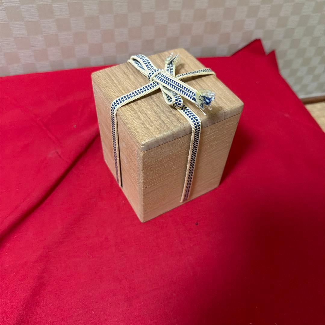茶道具　棗　内梨子地　誰か袖　蒔絵　前端雅峰作　供箱