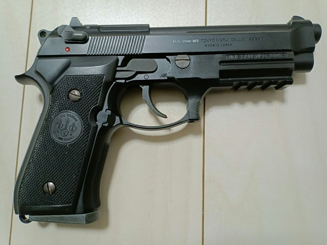 【中古品】東京マルイ ガスガン「M92Fミリタリーモデル」＋アンダーレール装備