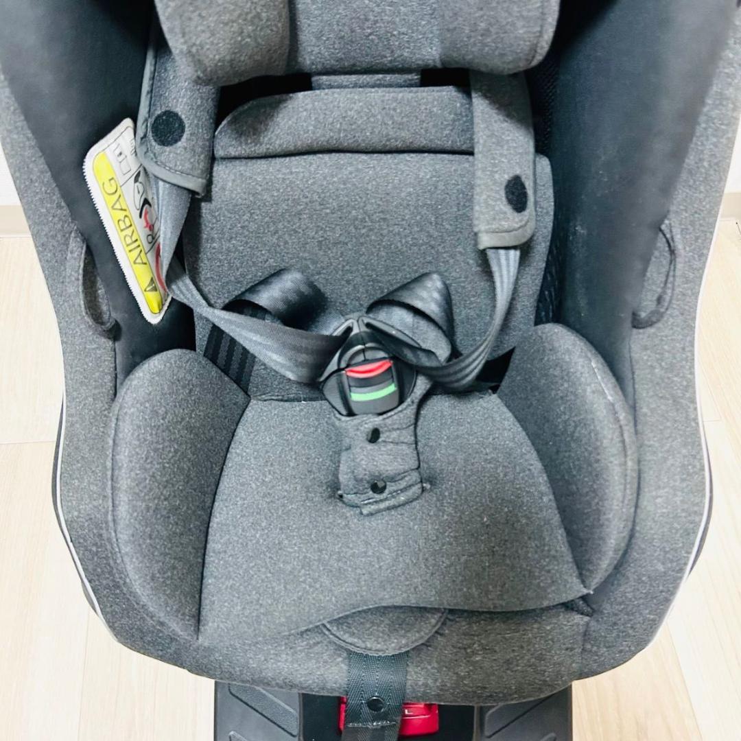 未使用級　Aprica CURURILA LITE ISOFIX 回転式 新生児