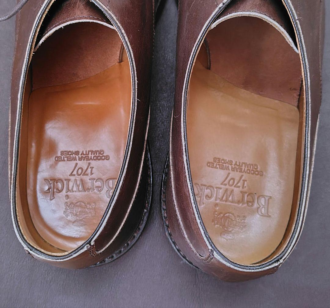 UK6.5 Berwick 4477 ブラウン