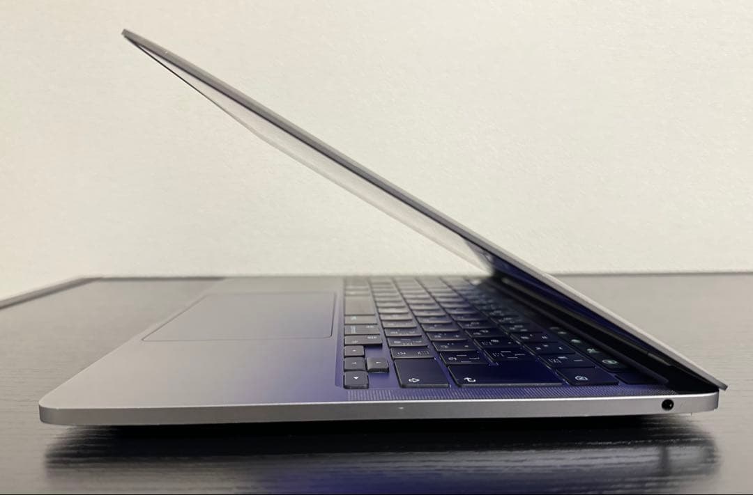 MacBook Pro 13 M1 16GB 1TB 充放電87 残量90%