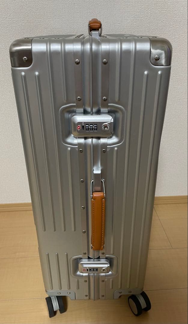 innovator アルミスーツケース シルバー70L