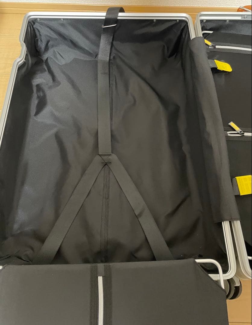 innovator アルミスーツケース シルバー70L