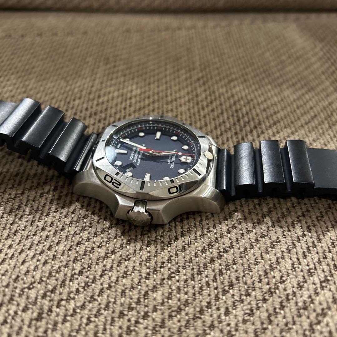 ビクトリノックス・スイスアーミー イノックスProfessional Diver