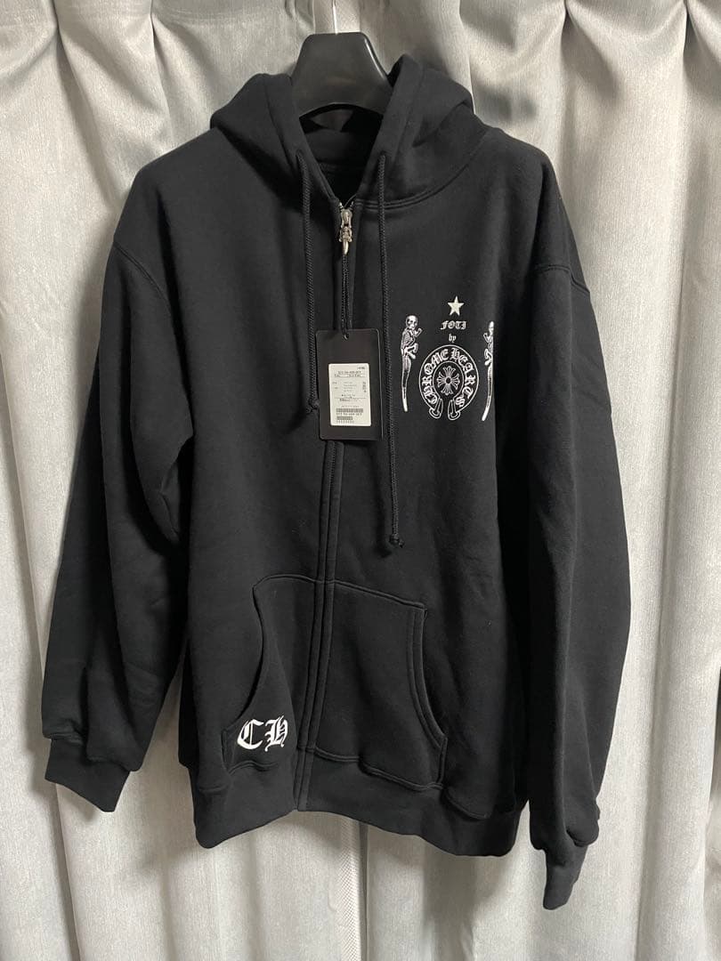 専用です‼️他の方は購入しないで下さい‼️クロムハーツ FOTIジップパーカー‼️