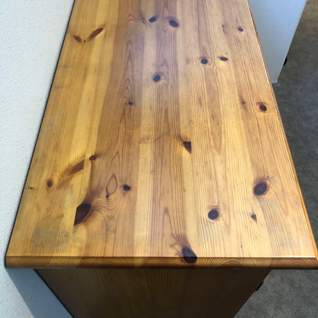 Alex　パイン無垢材　天然木　ナチュラルウッド カントリー風キャビネット