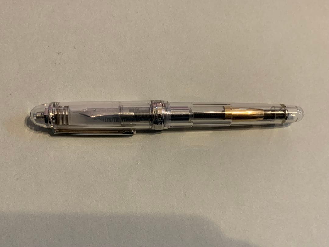 ツイスビー万年筆