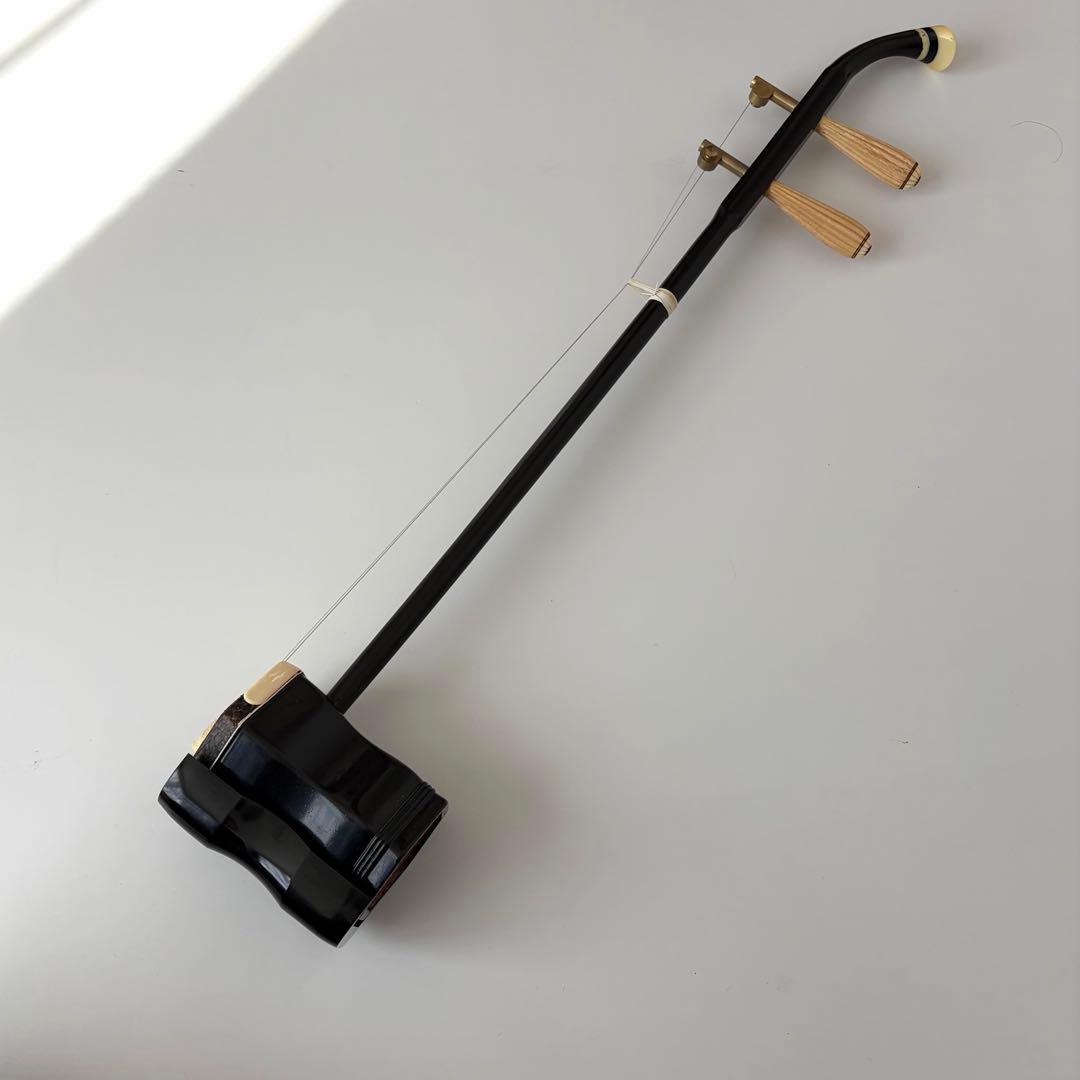 【ケース付】敦煌牌 DUNHUANG 二胡 蛇革張り弓 弦付