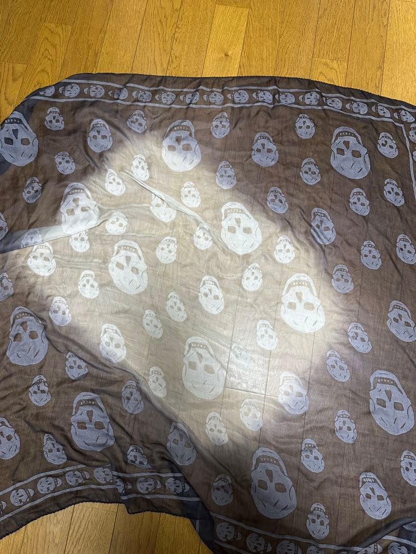 Alexander McQueen スカル柄バンダナ