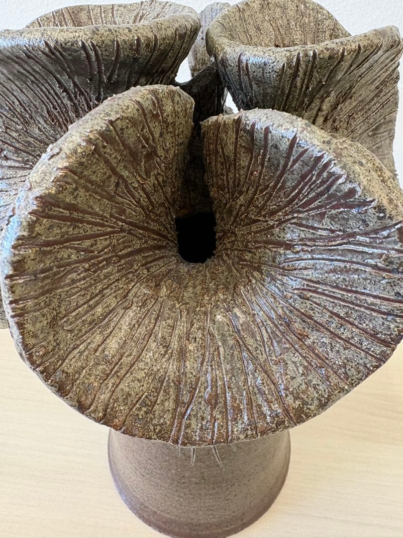 Mary Ann Leigh 置物 アート作品 美術品 花瓶 ハワイ 飾り物