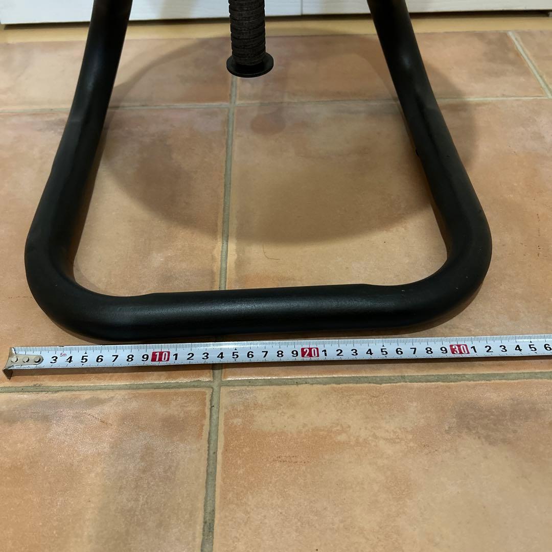 ★IRON STOOL インダストリアル　アイアン　鉄×無垢材　丸椅子　古材ネジ