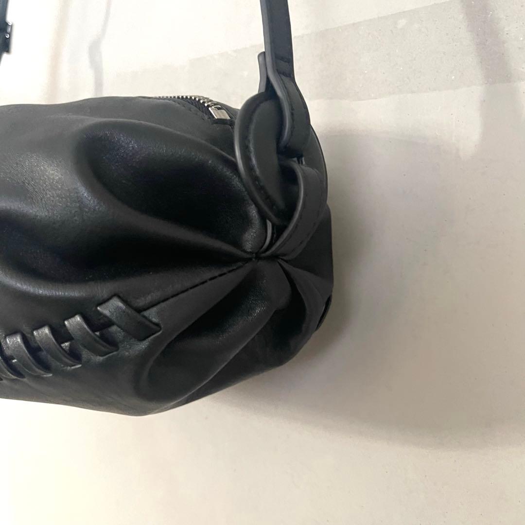 【極美品】VASIC ヴァシック　WELLS POCKET ブラック　ショルダー