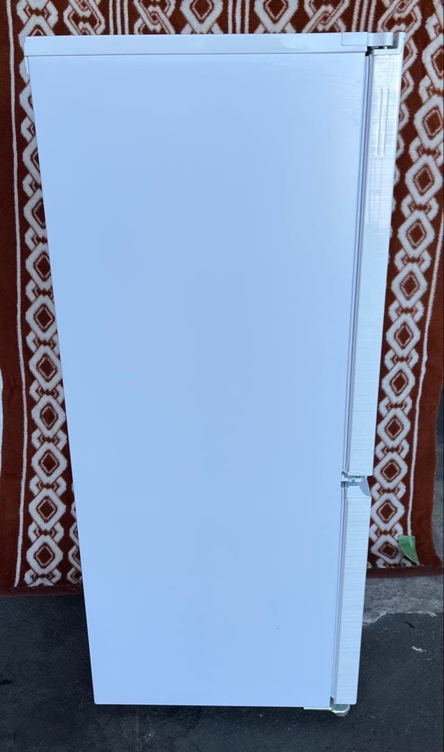 SHARP 中古冷蔵庫 179L 2022年製 形名 SJーD18HーW