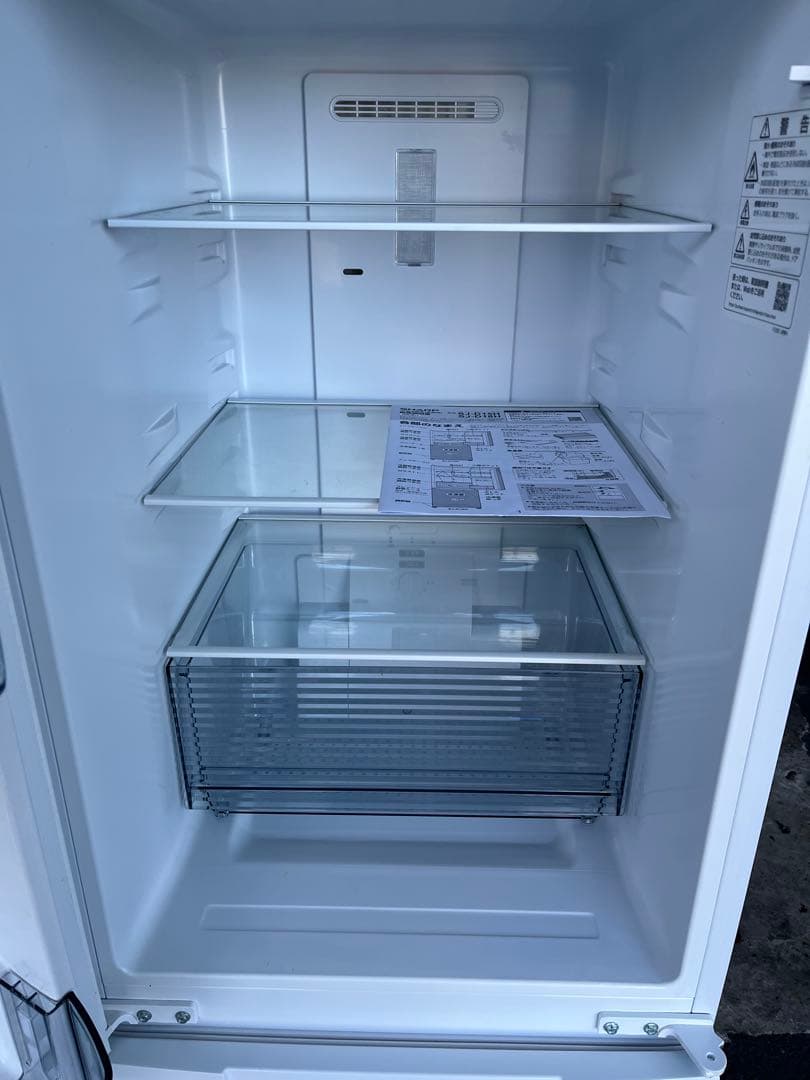 SHARP 中古冷蔵庫 179L 2022年製 形名 SJーD18HーW