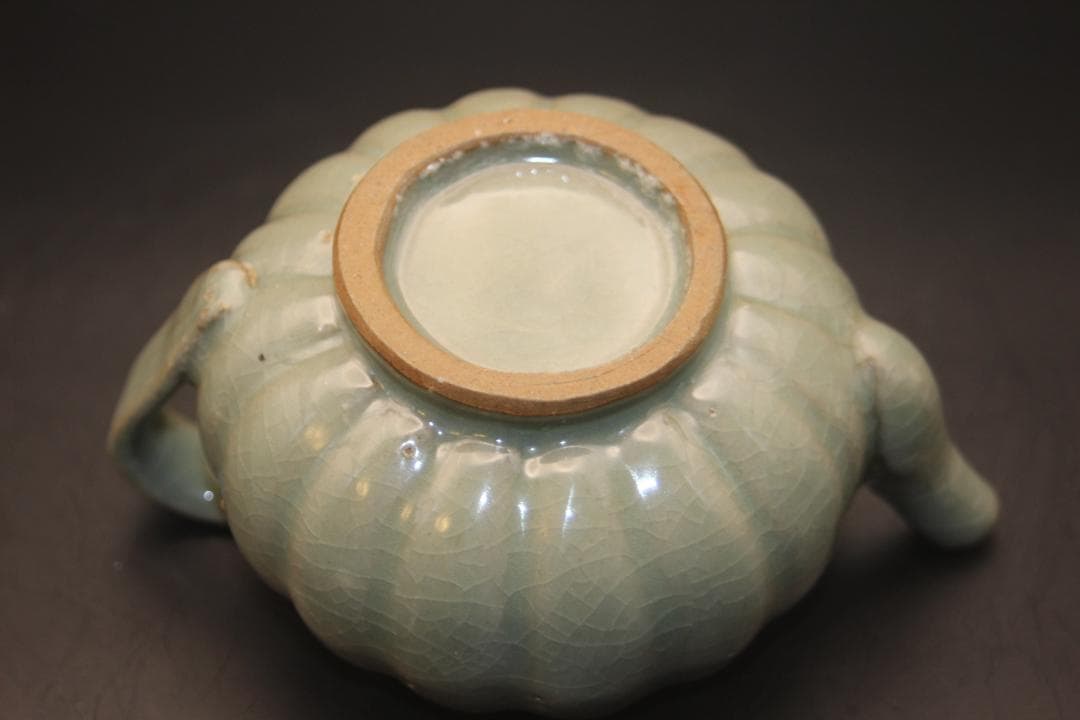 【海】南宋官窯青磁　珍品　南瓜形急須　高級木箱付　骨董品  中国美術品