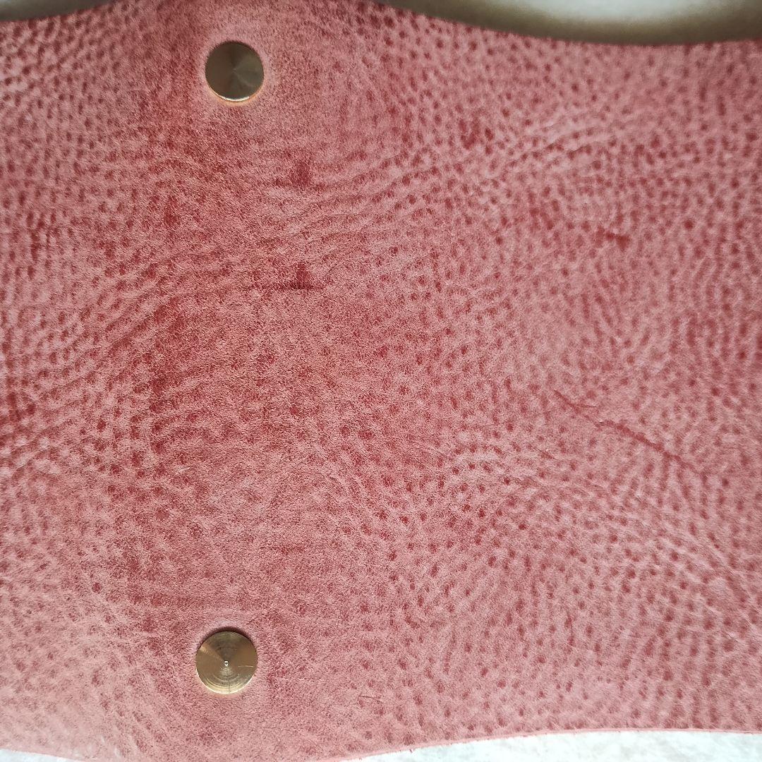 週末限定 キイロワークス　レザーm5スクエア手帳　アラスカレザーラズベリー