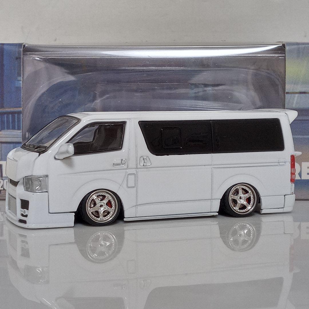 BMC ハイエース White 改