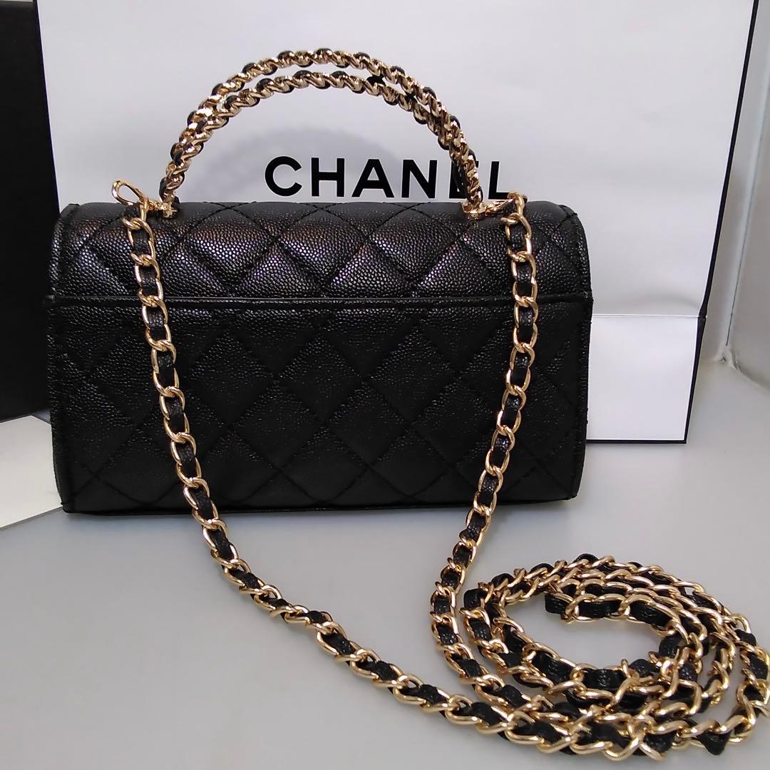 CHANEL(シャネル)ノベルティ ブラックショルダーバッグ　ブラックシャドー