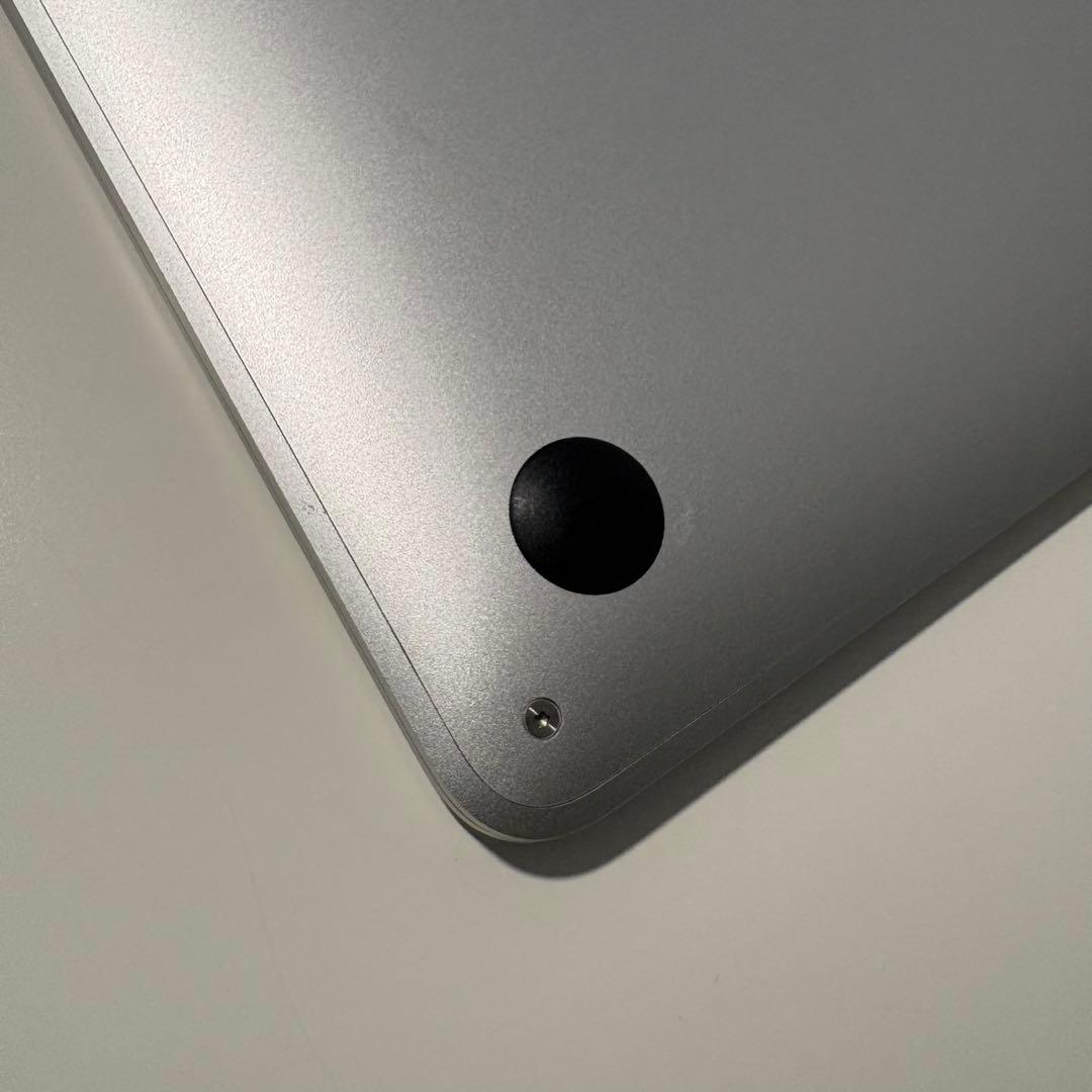 Apple MacBook Air 2019 128GB 8GBメモリ