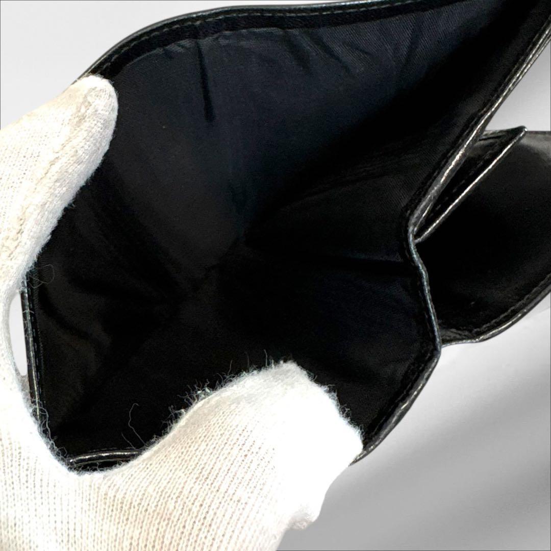 美品✨ PRADA プラダ 二つ折り財布 オールレザー ブラック ブラック