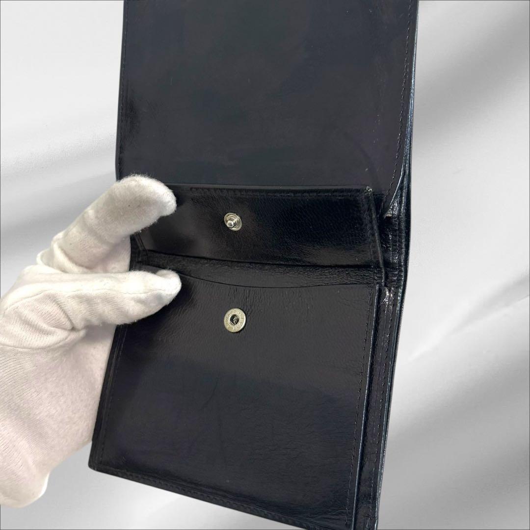美品✨ PRADA プラダ 二つ折り財布 オールレザー ブラック ブラック