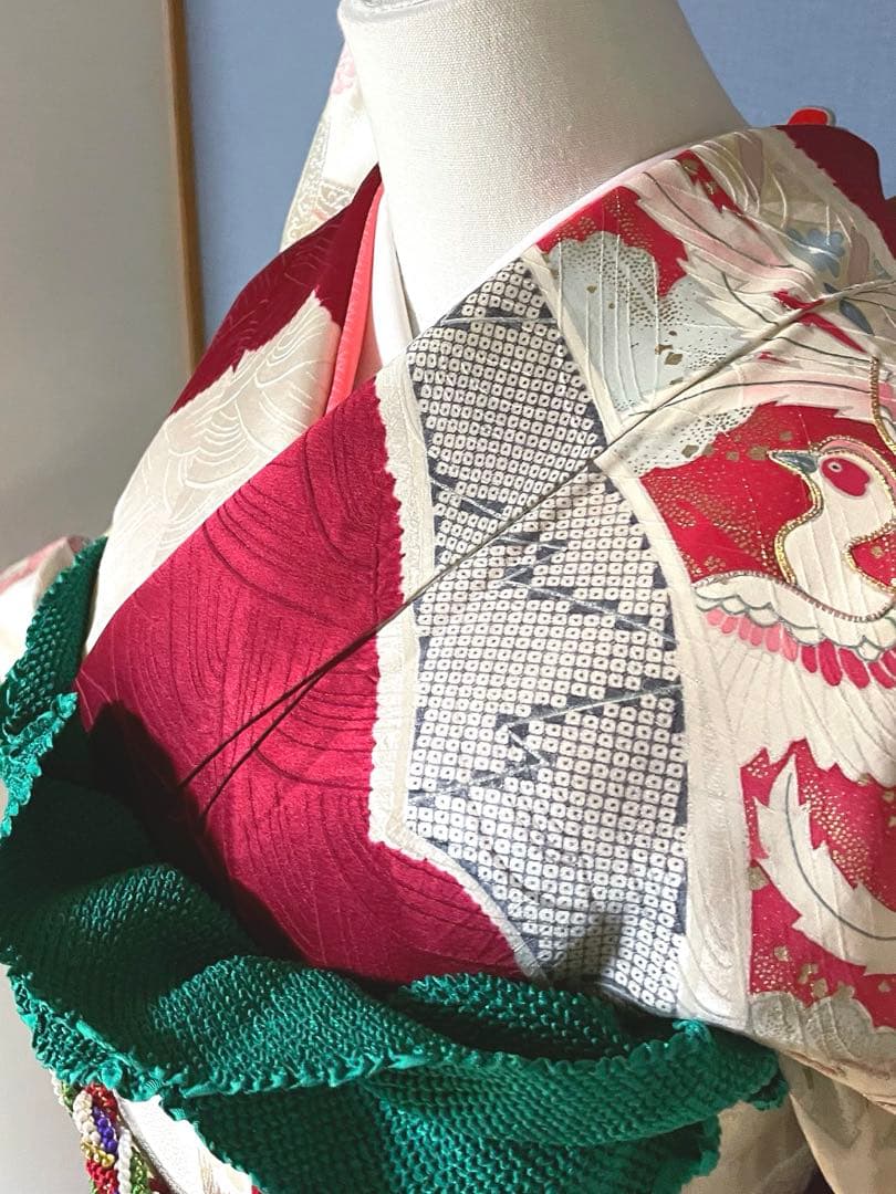 振袖フルセット　絞りと染分けの豪華な手描き友禅　清楚なお嬢様の雰囲気　成人式振袖